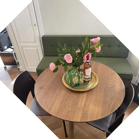 In Setting Apartment *